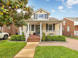 The $900,000 Milestone: DC-Area Detached Home Prices Climb to a New High