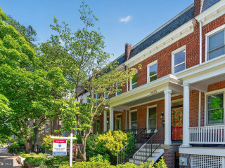 Pending Home Sales Post Broad Gains in May, Rising Nearly 4%