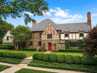 Under Contract: A Tudor In Forest Hills; A Rancher In Bethesda
