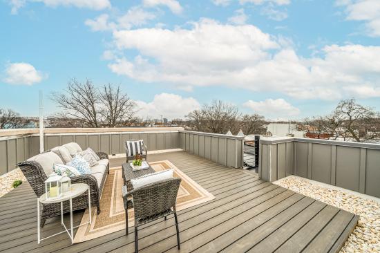 The Collection at R Street: Figure 3