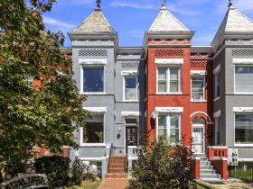 1002 K Street, NE