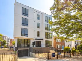 930 Kennedy Street NW, #4