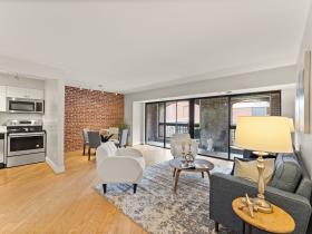 3225 Grace St NW, Unit 109