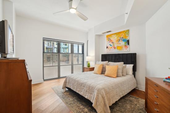 2120 Vermont Ave NW #123  