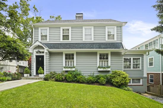 5437 Chevy Chase Pkwy NW  