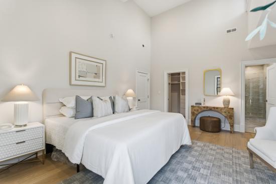 5606 Chevy Chase Pkwy NW  