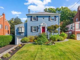 707 Forest Glen Road