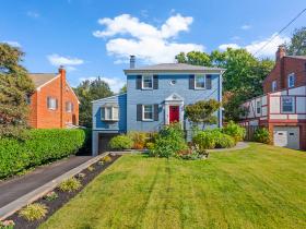 707 Forest Glen Road