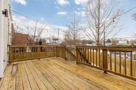 1822 Taylor Street NE