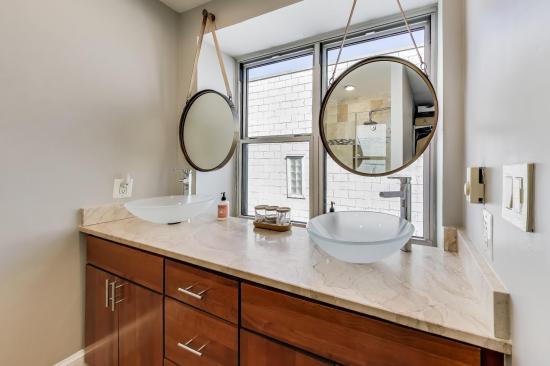 2370 Champlain St NW #34  