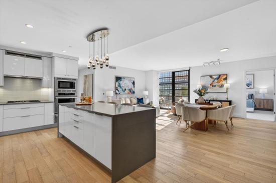 45 Sutton Square SW #1118 