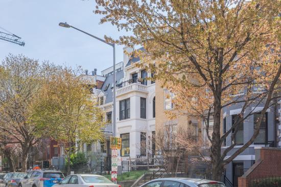 1444 Harvard St NW Unit 302 