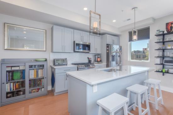 1444 Harvard St NW Unit 302 