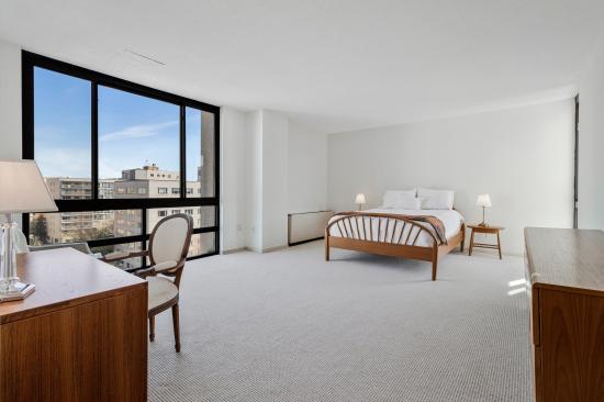 800 25th St NW unit 1002 