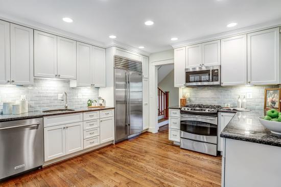10019 Kensington Parkway  