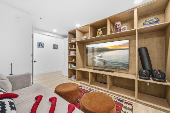 1729 T Street NW #3  