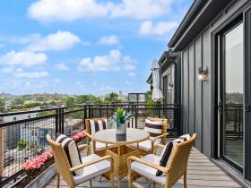 774 Girard St NW #6W