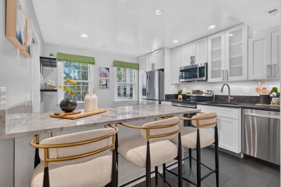 609 4th Street SW  