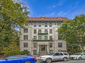 2627 Adams Mill Road Unit 406